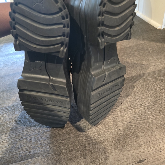 Naked Wolfe Black Platform Boots- Genuine LEATHER - Picture 5 of 7